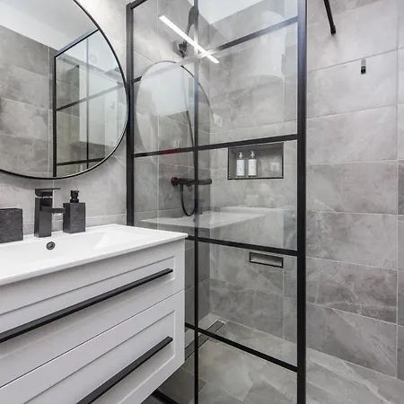 12 O'clock Lägenhet Zadar